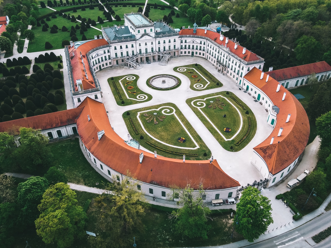 Fertődi Esterházy-kastély, hazánk egyik legjelentősebb épületegyüttese