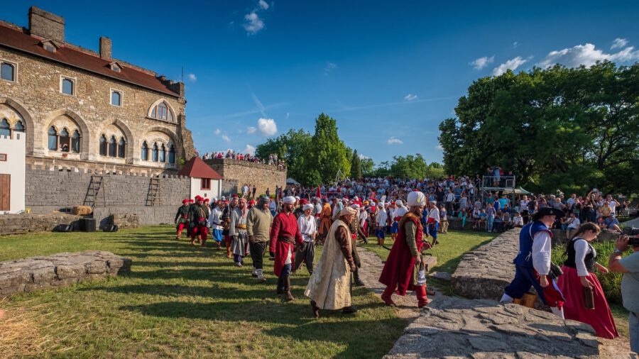 Június 3-án kezdődik a Tatai Patara, Európa egyik legrangosabb török kori fesztiválja
