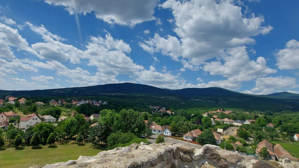 Kisnánai vár – a majd ezer év történelméről regélő erősség