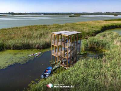 Kizárólag vízi úton közelíthető meg a Tisza-tó legújabb kilátója