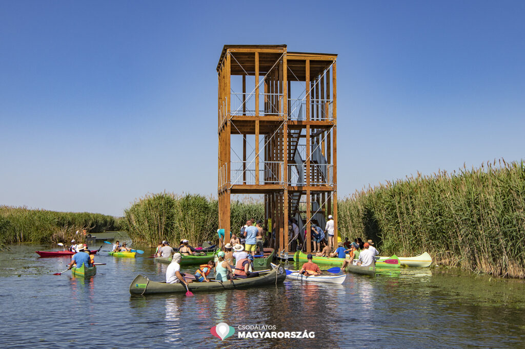 Kizárólag vízi úton közelíthető meg a Tisza-tó legújabb kilátója