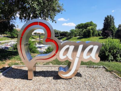 Baja, a Duna partján fekvő határszéli város, amit érdemes felfedezni
