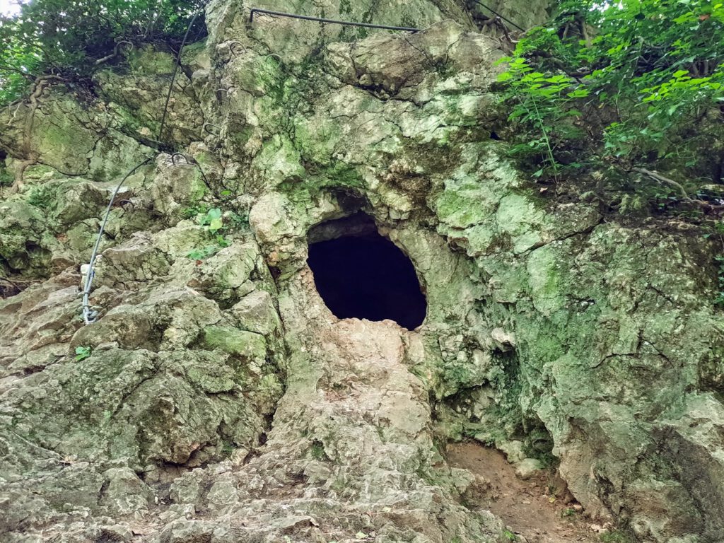 Kőmosó-szurdok, a Bakony talán leglátványosabb sziklaképződménye