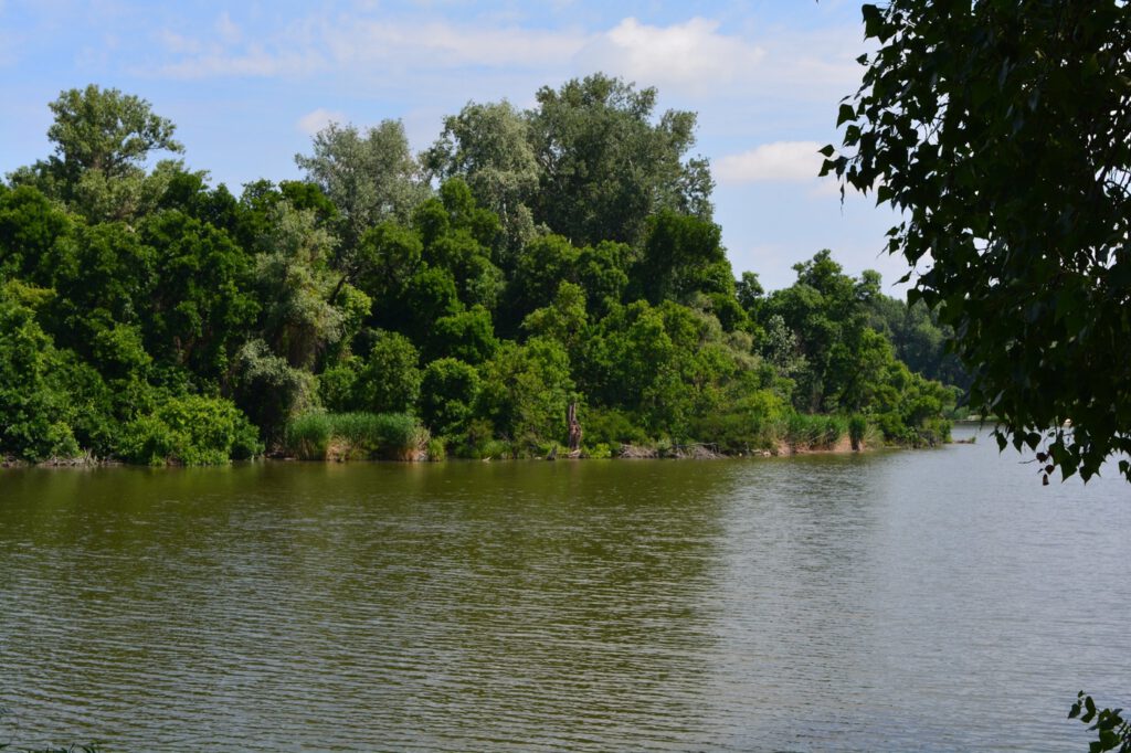 Mártély, ősi település a vadregényes Holt-Tisza mellett