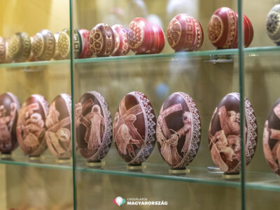 A zengővárkonyi Míves Tojás Múzeum és Szalma-Kincs-Tár