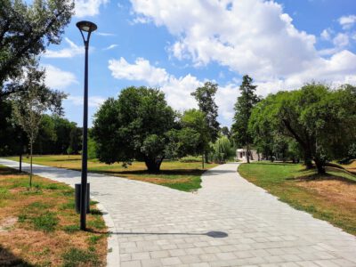 Megszépült és új attrakcióval bővült a szigetvári Zrínyi-vár parkja