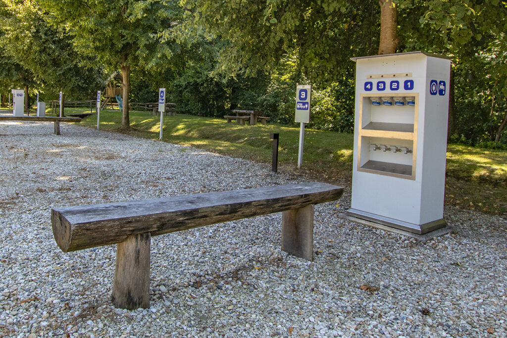Évről évre népszerűbb Dobronak öt éve épült lakóautó parkolója