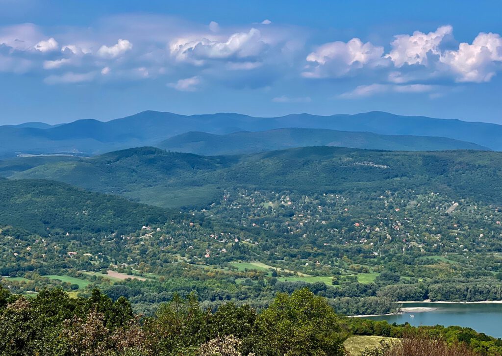 Zsitvay-kilátó, ahonnan szemkápráztató a panoráma