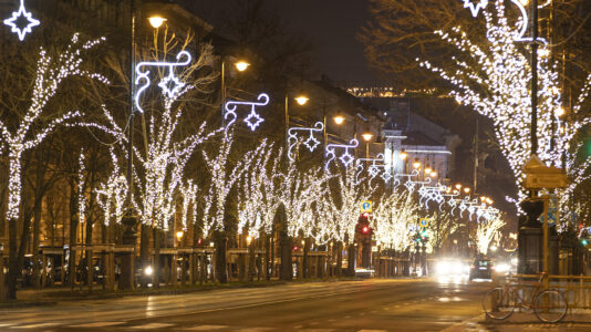 Budapesten nem lesz karácsonyi díszkivilágítás idén