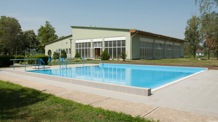 Tiszacsegei Termálstrand