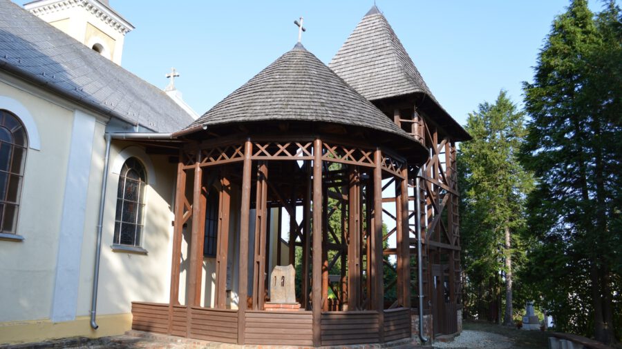 Erődített rotunda Nádasd