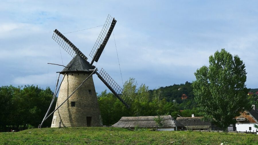 Dusnoki szélmalom, Szentendre