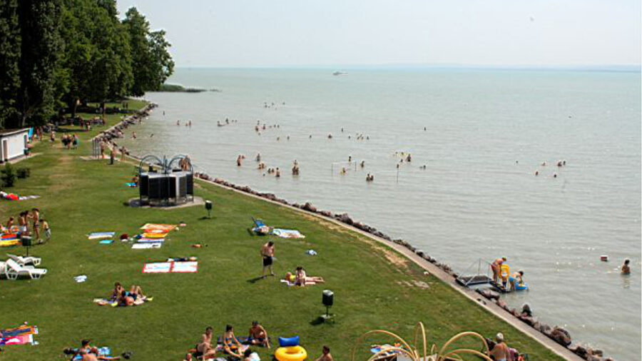 Császtai strand, Révfülöp
