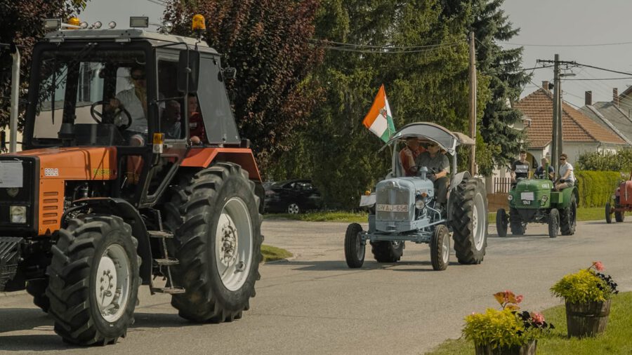 Levéli Veterán Traktor találkozó és családi nap 2023