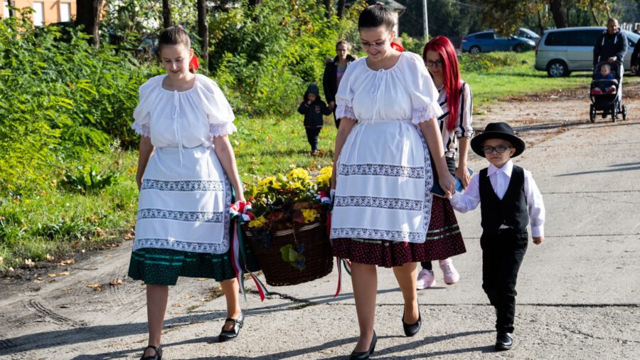 Mackó Fesztivál és szüreti felvonulás Sülysápon 2023
