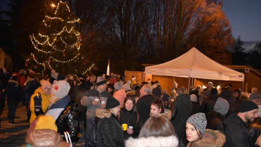 Battonyai Advent a Főtéren 2023