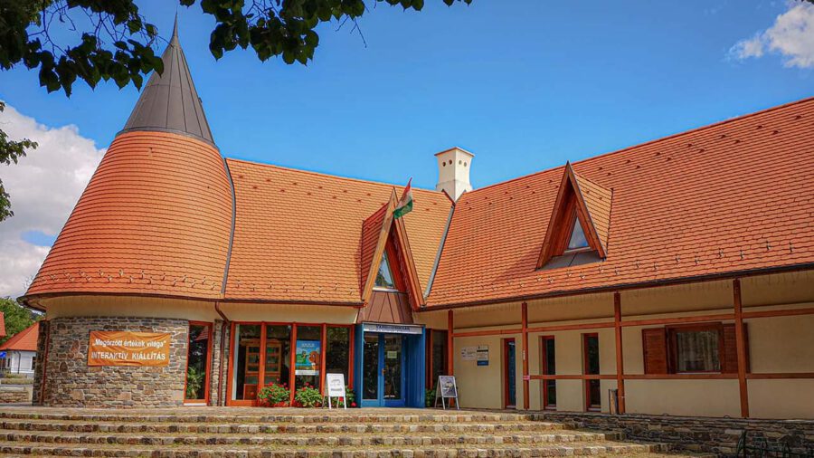 Nagy-Milic Natúrpark Látogató Központ Füzér