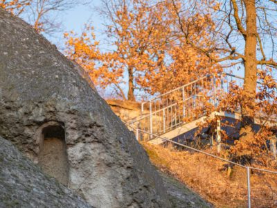 Szomolyai Kaptárkövek: ősi rejtélyek és kulturális kincsek a Bükkalján