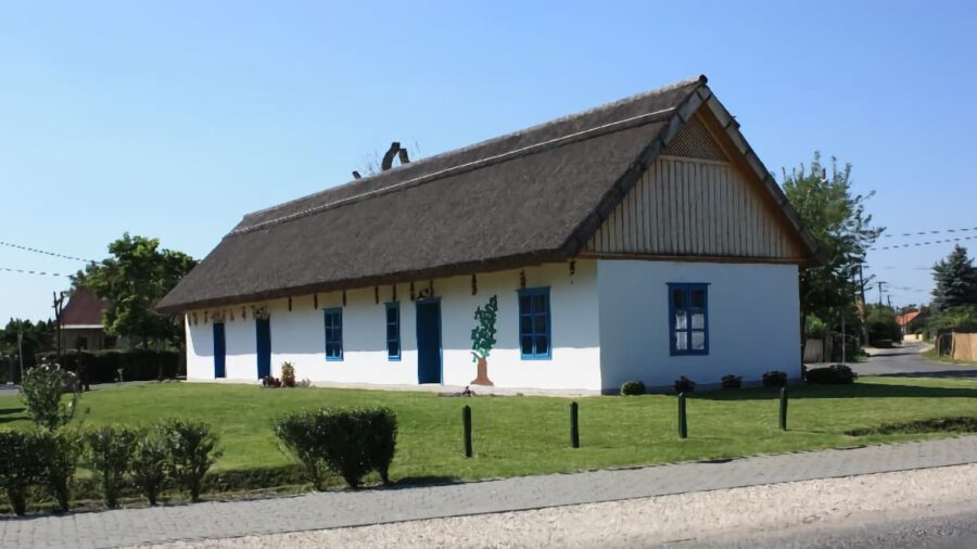 Sári Tájház és Rétesház, Dabas