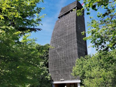 Lenyűgöző kilátás a Budai-hegységben: a Csergezán Pál-kilátó