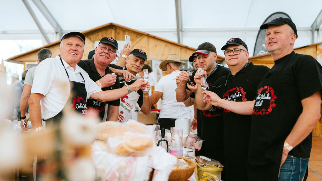 A Bagossy Brothers is fellép az október 24-én kezdődő Csabai Kolbászfesztiválon