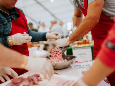 A Bagossy Brothers is fellép az október 24-én kezdődő Csabai Kolbászfesztiválon