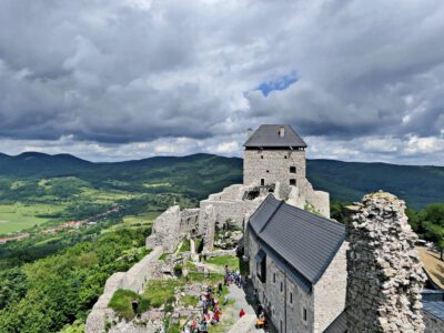 Regéc vára: a múlt bástyája a Zempléni-hegységben