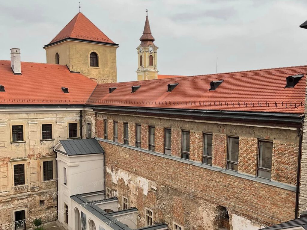 Várpalotai Thury-vár, a 600 éves erősség a Bakony lábánál