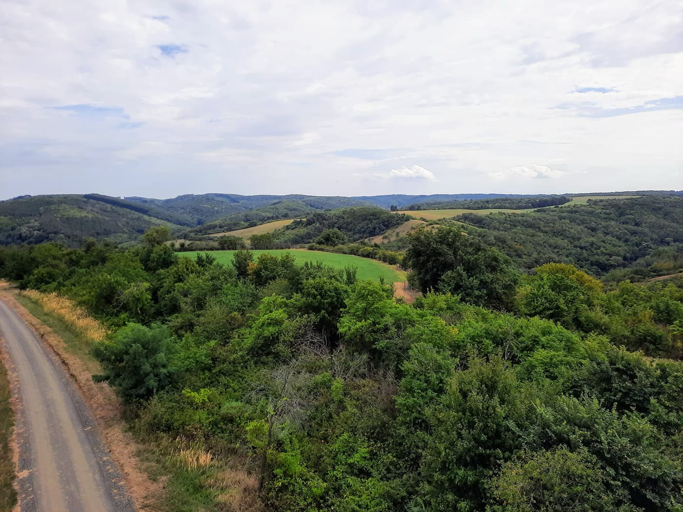 Panorámás élmény a Geresdi-dombságban: a bátaapáti Apponyi-kilátó