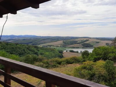 Panorámás élmény a Geresdi-dombságban: a bátaapáti Apponyi-kilátó