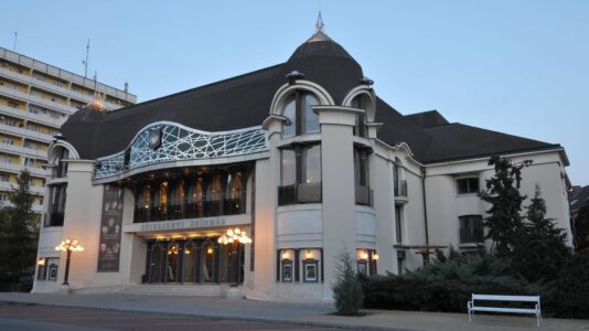 Szigligeti Színház, Szolnok