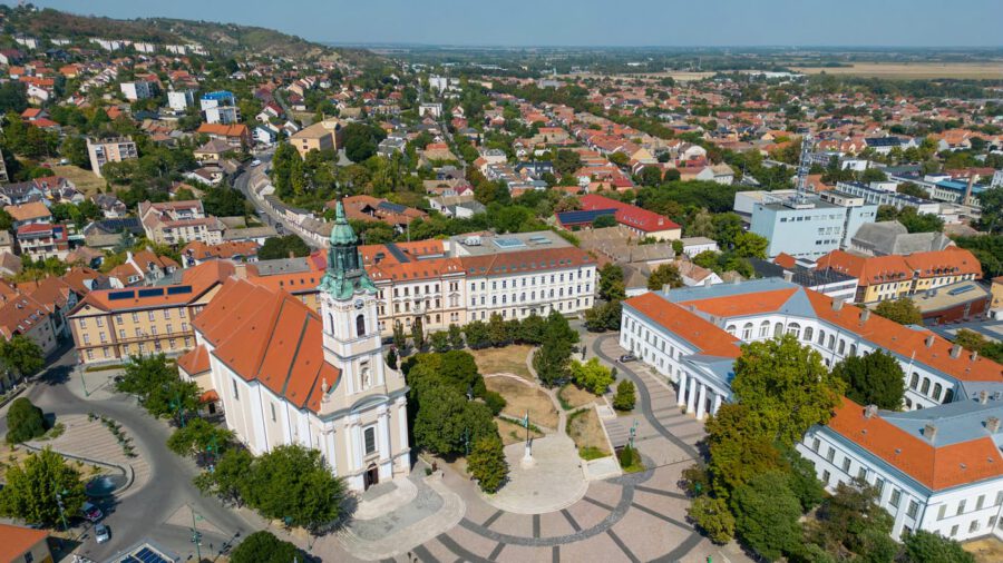 Barangolás Szekszárdon – egy történelmi város varázslatos arca