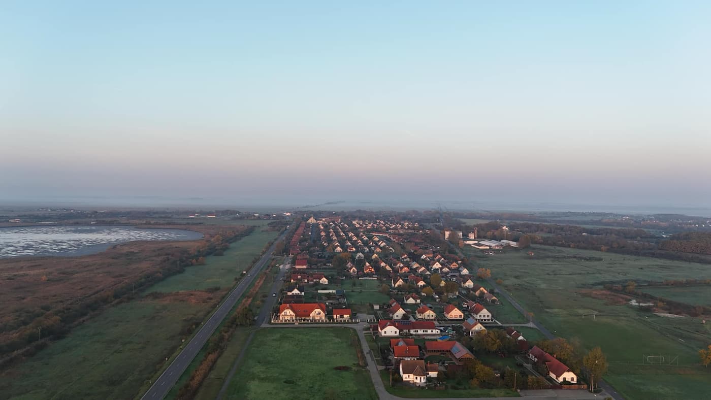 Ködbe burkolózott puszta: Hortobágy egy őszi hajnalon