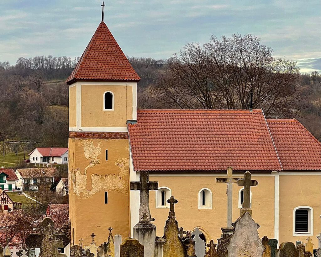 Mecseknádasd és a Szent István-kápolna: egy apró település nagy története