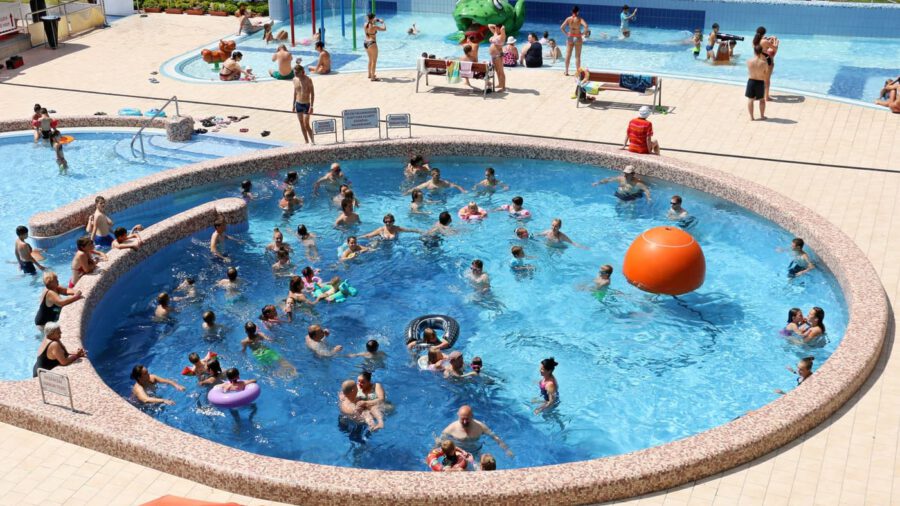 Erzsébetligeti Rátonyi Gábor Uszoda és Strand Budapest