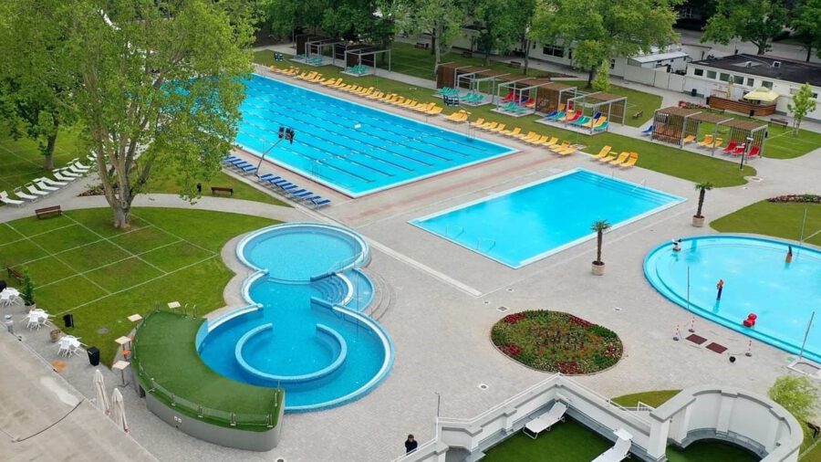 Csitáry G. Emil Uszoda és Strand Székesfehérvár