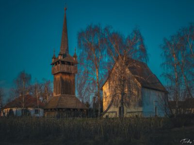 Vámosatyai református templom és harangtorony: évszázadok tanúi a Beregi-síkságon