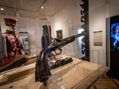 Átadták a felújított Kossuth-emlékházat Monokon