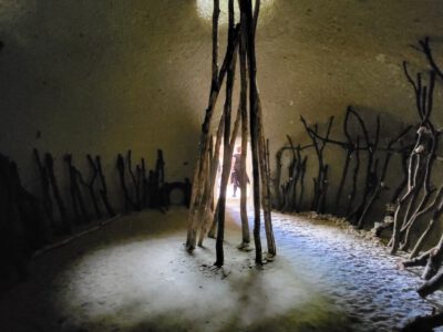 Tufába vájt időutazás – Noszvaj különleges barlanglakásai