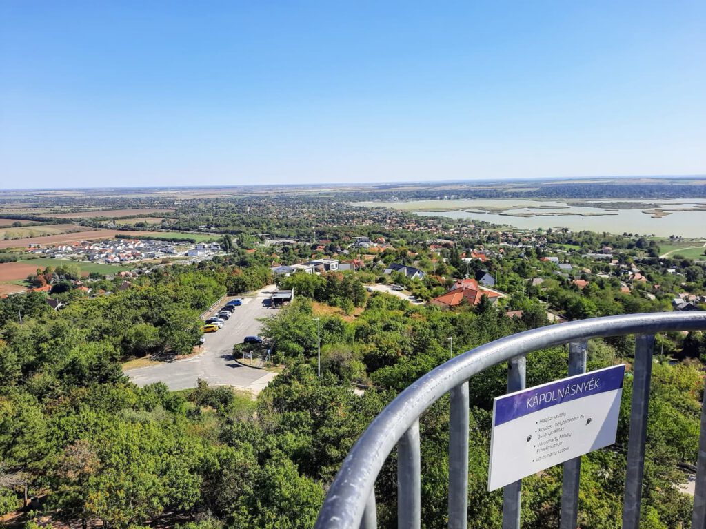 Bence-hegyi kilátó – ikonikus panorámapont a Velencei-tónál