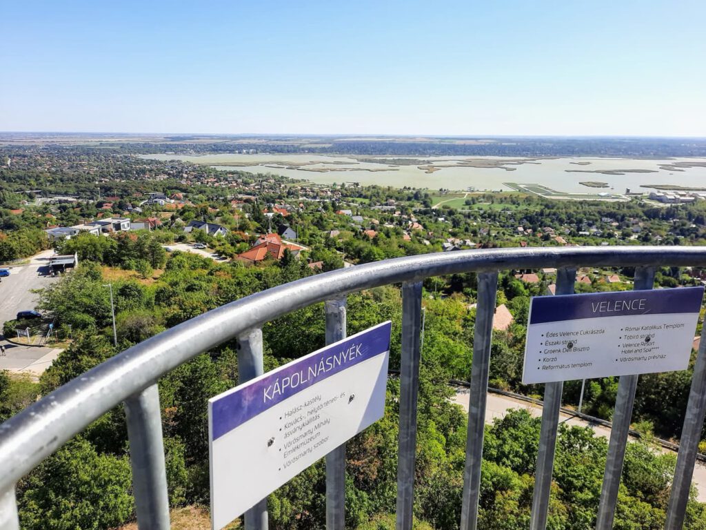 Bence-hegyi kilátó – ikonikus panorámapont a Velencei-tónál
