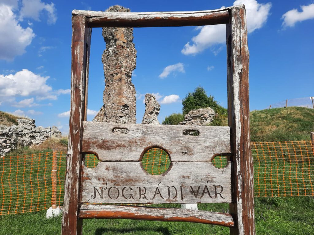 Nógrádi vár – a Börzsöny kapujának középkori erőssége