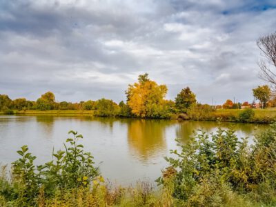 Színesre festette az ősz az Abért-tó környékét