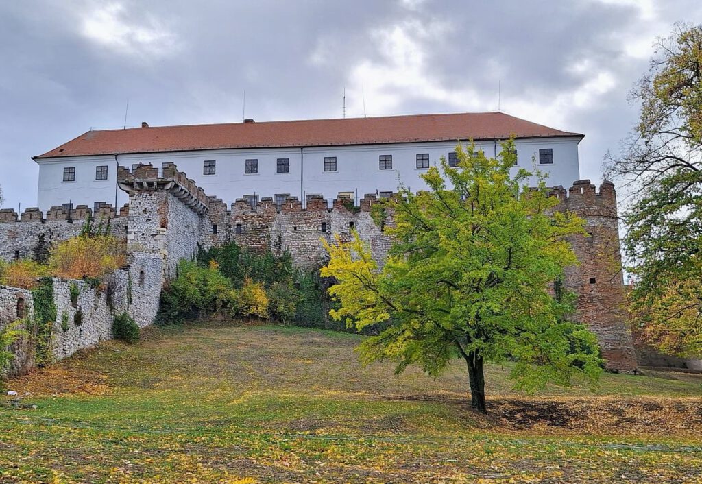 Ahol a múlt nem múlik el – barangolás a Siklósi vár falai között