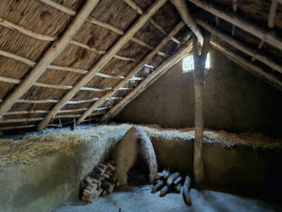 Árpád-kori skanzen Tiszaalpáron: a múltból épült falu