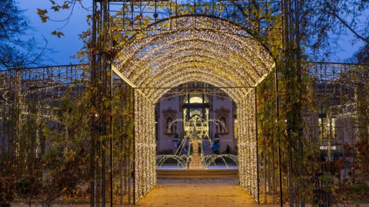 Ingyenes adventi fénypark nyílt a Városligetben