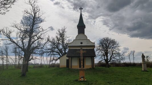 Sükösd határának csendes emléke, a Szent Anna-kápolna