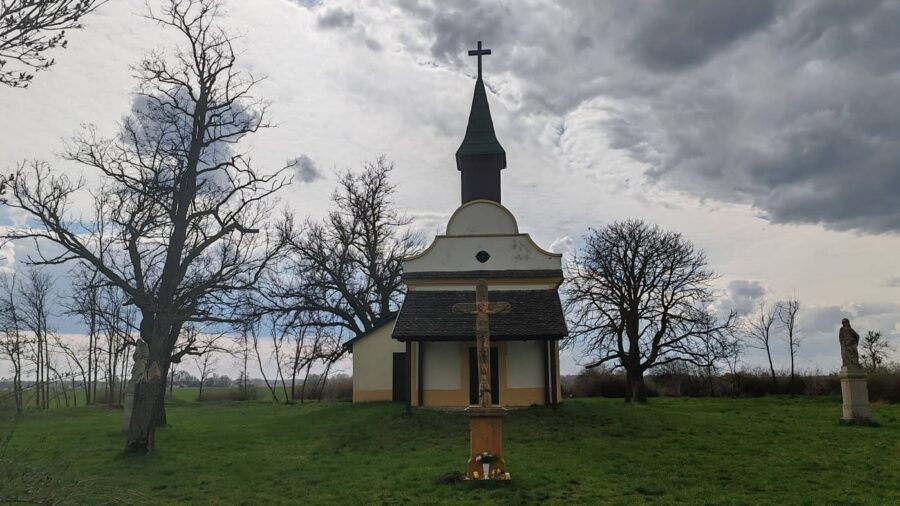 Sükösd határának csendes emléke, a Szent Anna-kápolna