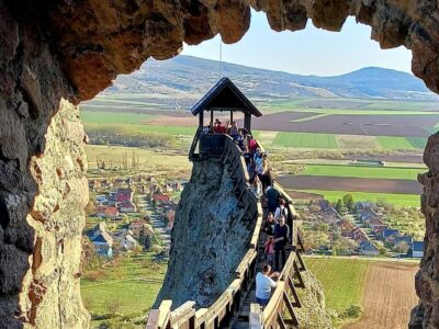 Boldogkői vár – a Zemplén sziklagerincére épült erősség