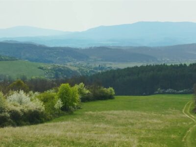 Kazári riolittufa: különös felszín Kazár határában